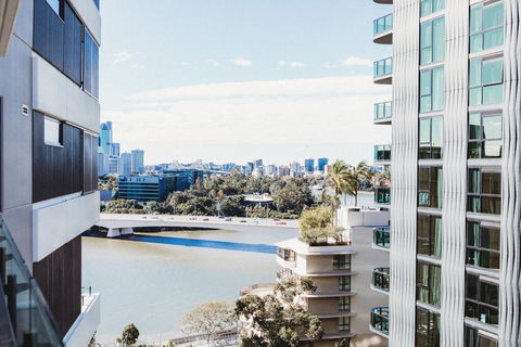 Entire Apartment-South Bank Luxe-Mater Hospital-Heated Pool-Netflix-WIFI-Gabba - South Australia Travel 1
