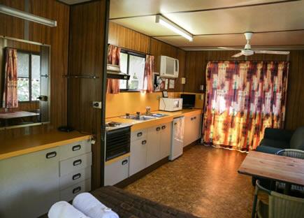 Esk Caravan Park & Rail Trail Motel - South Australia Travel 3