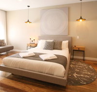 EVOLVE Near Adelaide CBD - Netflix / Wine / Lock up Garage - South Australia Travel