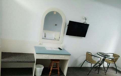 Excelsior Motor Inn - South Australia Travel 1