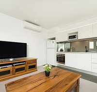 Executive Luxury Apartment - South Australia Travel