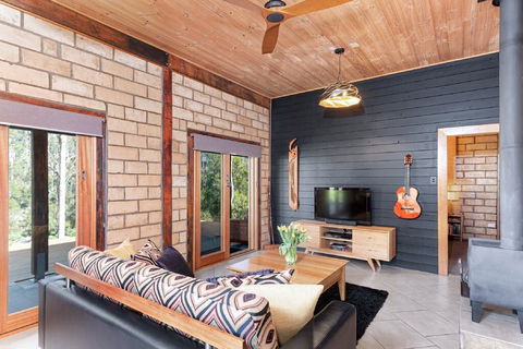 Falls River Luxury Accommodation - South Australia Travel 0