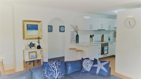Family Oasis @ Broadbeach - South Australia Travel 0