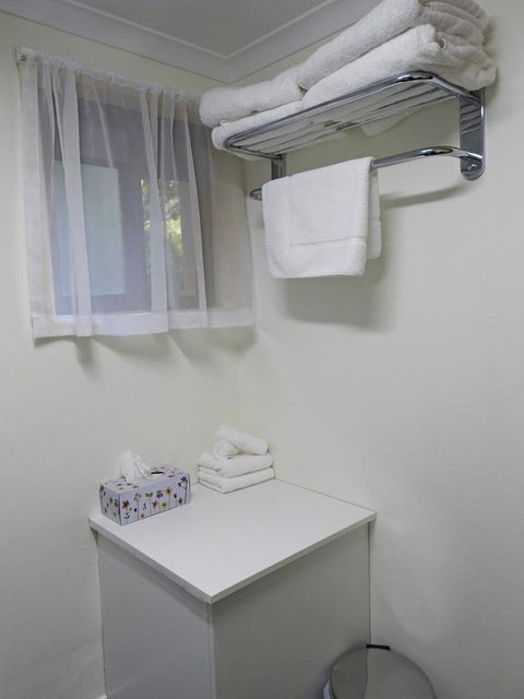 Gallery Motel - South Australia Travel 3