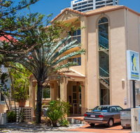 Gold Coast Hostel - South Australia Travel