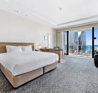 Gold Tower Private Hotel Suite with Ocean Views - South Australia Travel