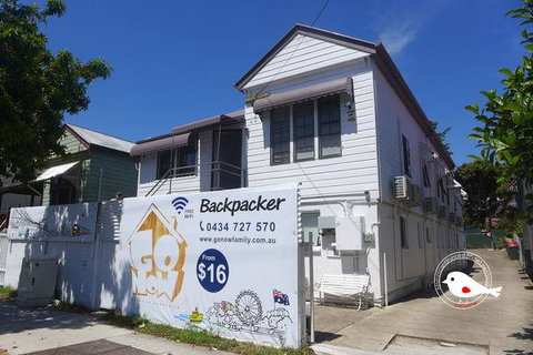 Gonow Family Backpackers Hostel - South Australia Travel 0