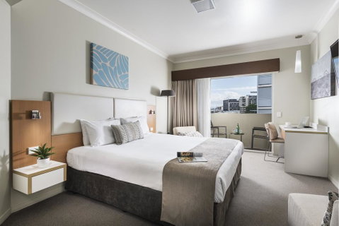 Grand Hotel And Apartments Townsville - South Australia Travel 2