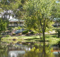 Granite Gardens Cottages  Lake Retreat - South Australia Travel