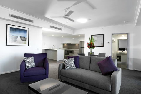 H On Mitchell Apartment Hotel - South Australia Travel 3