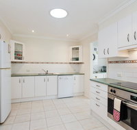 Happy Tails'  55 Pantowora Street - pet friendly air conditioned - South Australia Travel