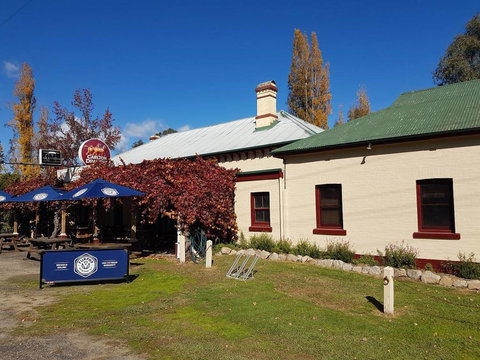 Happy Valley Hotel - South Australia Travel 0