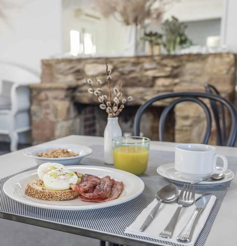 Harriet House Tumut - South Australia Travel 3