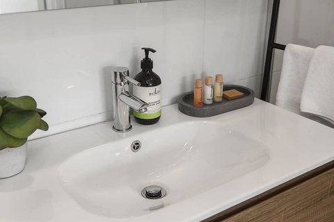 Heart Of Ormond Apartment By Ready Set Host - South Australia Travel 3