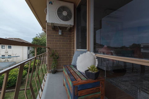 Heart Of Ormond Apartment By Ready Set Host - South Australia Travel 2