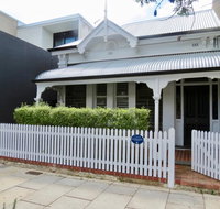 Heritage Luxury 3BR Cottage on Halifax - South Australia Travel
