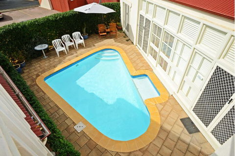 Hi 5 Luxury Holiday Apartments - South Australia Travel 0