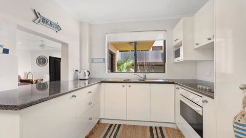 Hibiscus Court 2 - Forster Main Beach! - South Australia Travel 3
