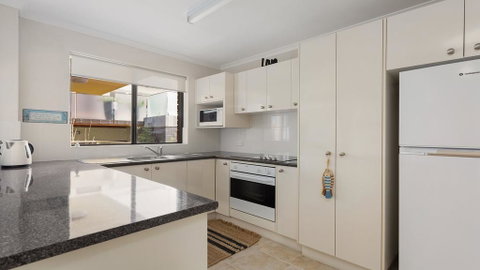 Hibiscus Court 2 - Forster Main Beach! - South Australia Travel 2