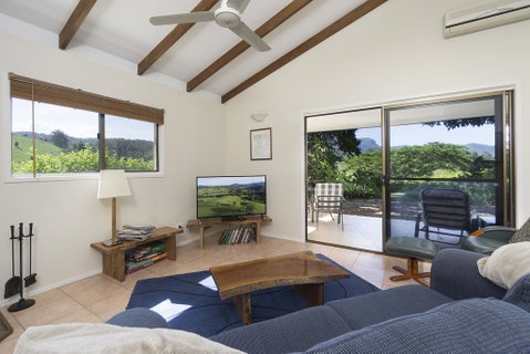 Hillcrest Mountain View Retreat - South Australia Travel 3