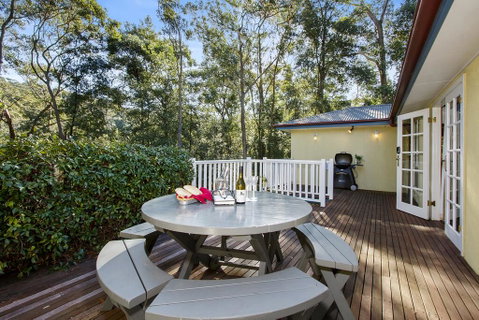 Hilldo - Lovely Mountainside Accommodation - South Australia Travel 3