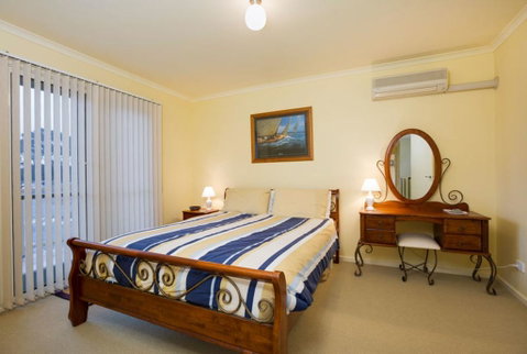 Holidays At Hollydene - South Australia Travel 3