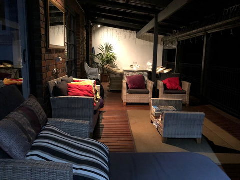 Holly Lodge - South Australia Travel 3