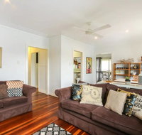 Homely Pembroke On The Park Cottage - South Australia Travel