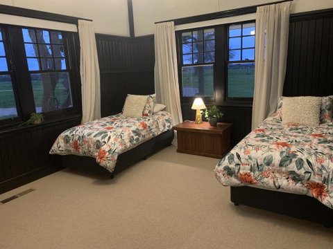 Island Farmhouse - South Australia Travel 3