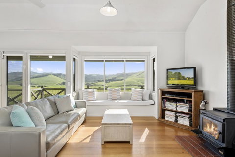 Joanna Cottage - South Australia Travel 0