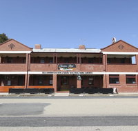 Kaneira Hotel - South Australia Travel
