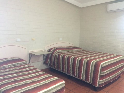 Katherine Motel - South Australia Travel 3