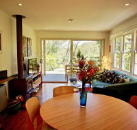 Katoomba Falls Cottage - South Australia Travel