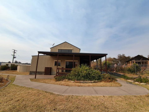 Kelman Cottage - Tucked Away With Pool + Native Wildlife - South Australia Travel 2