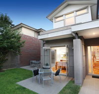 Kew Luxury Townhouse - South Australia Travel