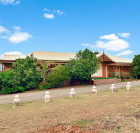 King III - you can honestly walk to Bimbadgen and Hope Estate concerts - South Australia Travel