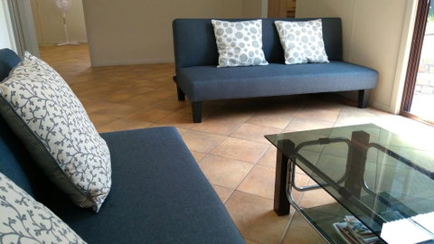 Large 6-Bedroom House With Wifi & Netflix Close To Singleton CBD Hunter Valley - South Australia Travel 2