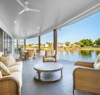 Lavish  Luxurious Noosa Waters - South Australia Travel