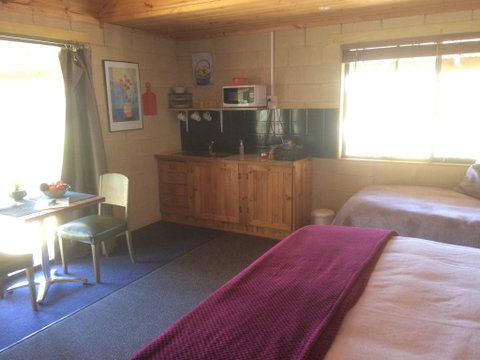 Lillicur Vineyard B&B - South Australia Travel 3