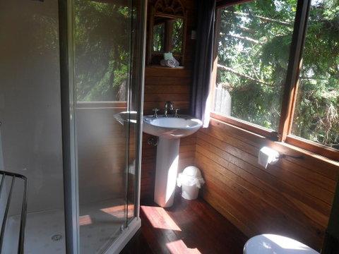 Lillypilly Cottage - South Australia Travel 0