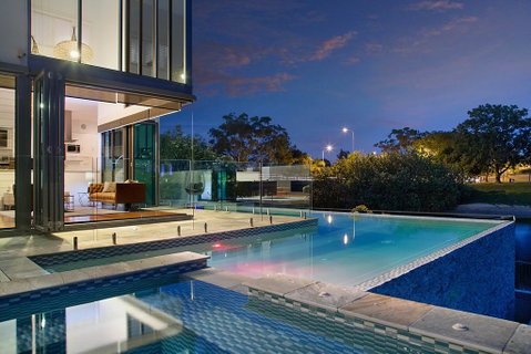 Lumiere' Broadbeach - South Australia Travel 2