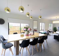 Luxury 9 BRM house in Melbourne - South Australia Travel