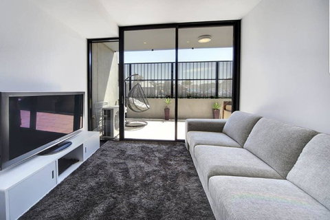 Luxury Large Modern Apartment Close To City, Parks, Shops And Public Transport - South Australia Travel 2