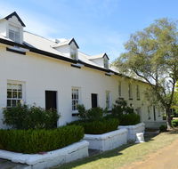 Lythgo's Row Colonial Cottages - South Australia Travel