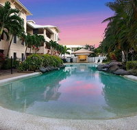 Marina View Apartment - Walk to the Strand - South Australia Travel