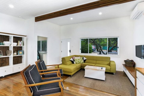 Market Street, 13, The Beach House - South Australia Travel 2