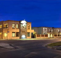 May Park Executive Apartments - South Australia Travel