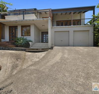 Mcauleys Beach House - South Australia Travel