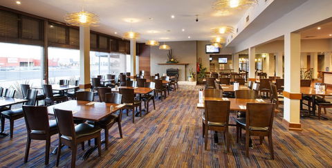 Meadow Inn Hotel-Motel - South Australia Travel 3