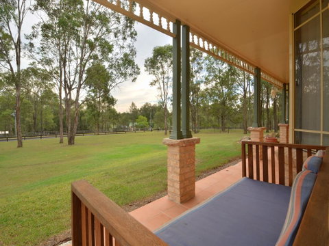 Merewether Homestead With Pool And Family Friendly - South Australia Travel 0